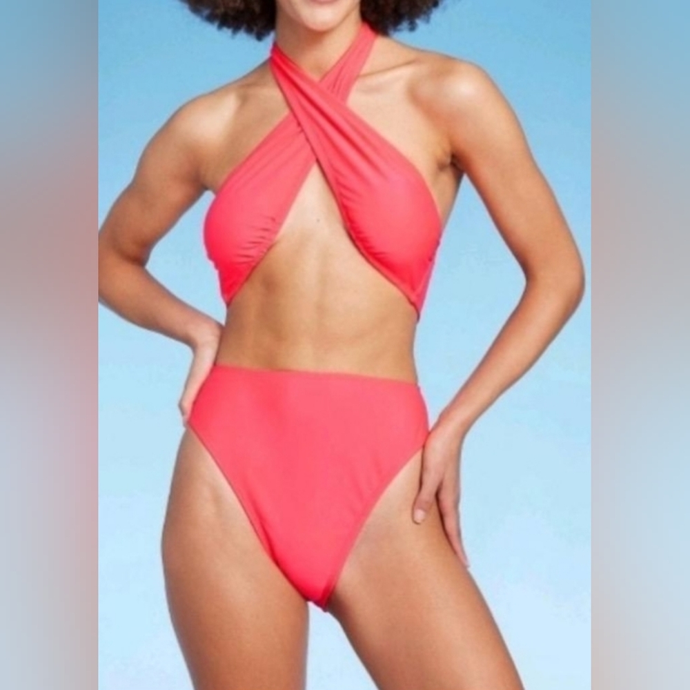 💞Wild Fable Women's Cross Front Halter One Piece Swimsuit